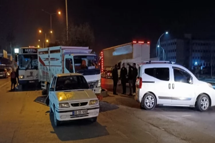 Mersin'de zincirleme trafik kazasında 9 kişi yaralandı