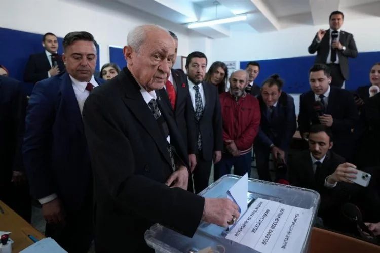 MHP Lideri Devlet Bahçeli oyunu kullandı: ''Seçim sonuçlarını partiden takip edeceğim''