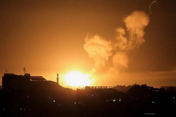 Orta Doğu'da sıcak saatler: İsrail, İran'a misilleme saldırısı başlattı