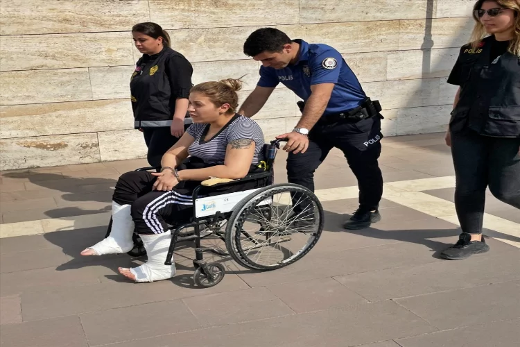 Osmaniye'de polisten kaçarken ayağını çatlatan hırsızlık hükümlüsü hastanede yakalandı