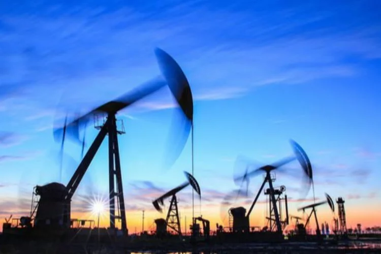 ABD'de petrol ve doğal gaz sondaj kuleleri sayısında düşüş devam ediyor