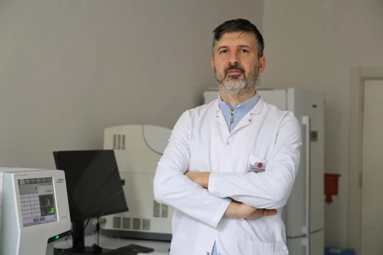 Prof. Dr. Onur Başbuğ: Kedi tırmığı hastalığı kanser ve HIV hastaları için risk oluşturabilir