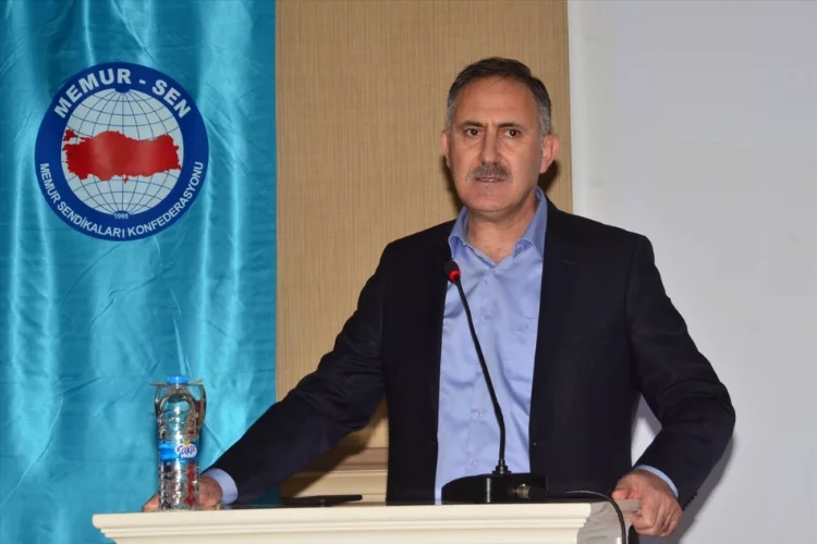 Sağlık-Sen Genişletilmiş Teşkilat Eğitim Toplantısı Antalya'da başladı