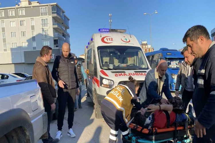 Sinop’ta pikap ile çarpışan motosiklet sürücüsü yaralandı