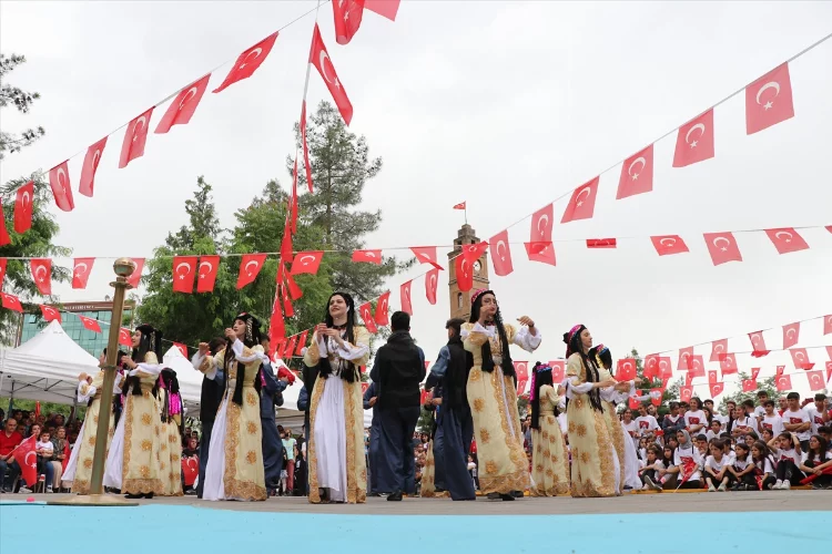 ŞIRNAK - 19 Mayıs Atatürk'ü Anma, Gençlik ve Spor Bayramı kutlanıyor