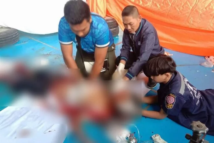 Tayland'da okul bahçesinde kanlı cinayet