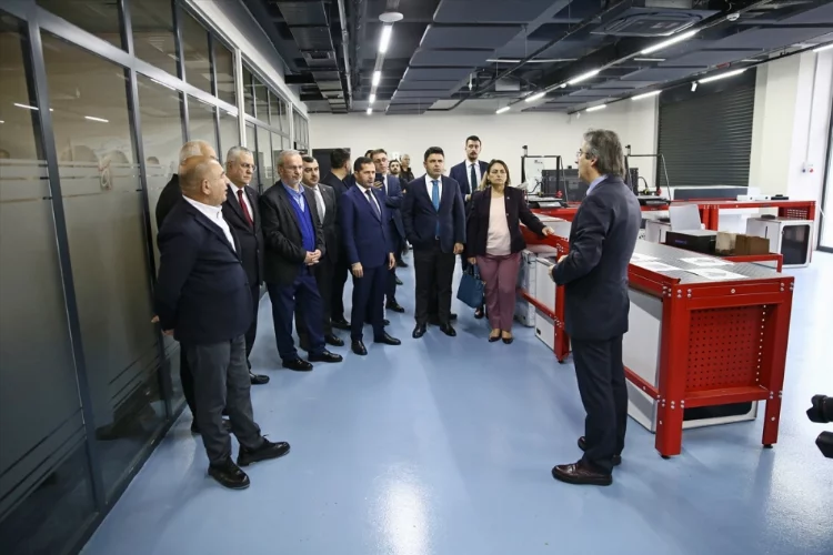 TBMM Sanayi ve Ticaret Komisyonu Başkanı Altunyaldız, Adana'da ziyaretlerde bulundu:
