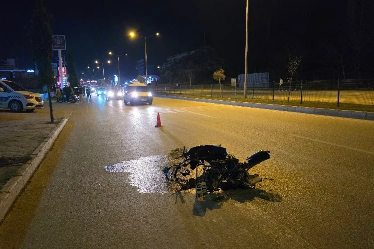 Tokat'ta motosiklet ile otomobil kaza yaptı, 1 kişi hayatını kaybetti