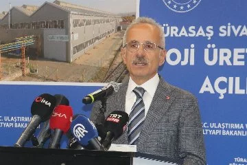Ulaştırma ve Altyapı Bakanı Uraloğlu: Yerli ve milli tren seti sayısı hedeflerimiz artıyor