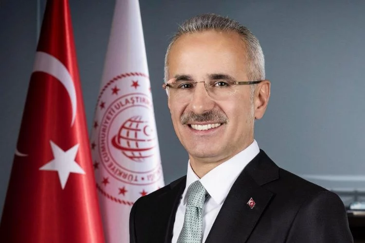 Ulaştırma ve Altyapı Bakanı: Trabzon-Suudi Arabistan direkt uçuşları 4 Haziran'da başlıyor