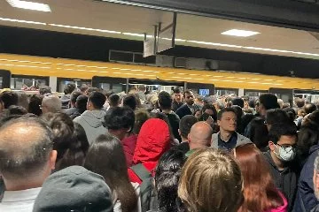 Üsküdar-Samandıra Metrosu teknik arıza nedeniyle durdu