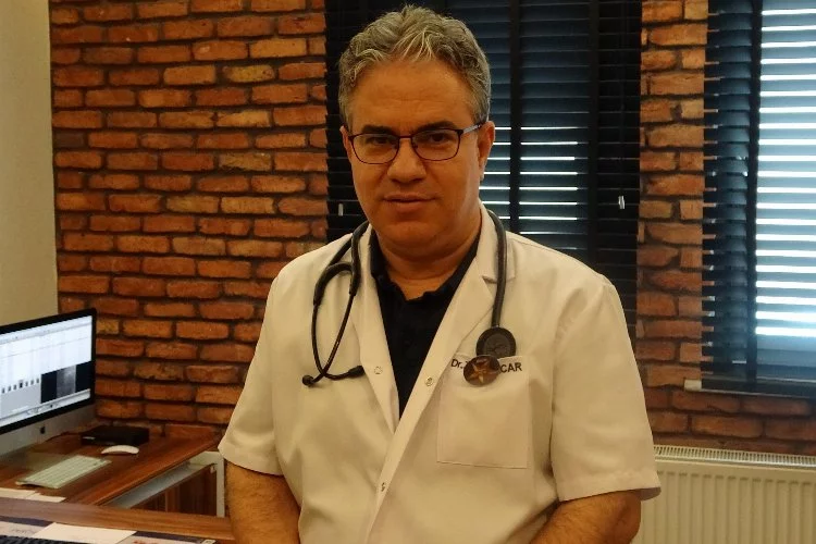 Uzman Doç. Dr. Zeydin Acar: Covid-19 sonrası ölümlerin üçte biri kalp ile ilgili sorunlardan kaynaklanıyor
